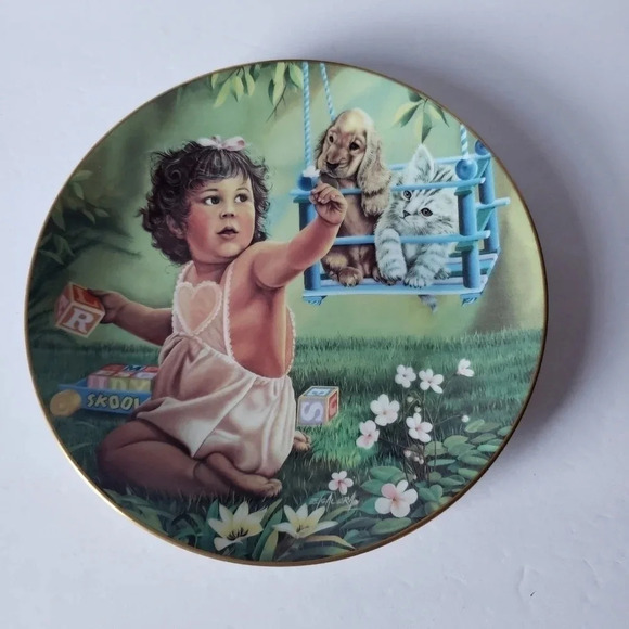 Sharing The Beauty" Artist Signed Collector Plate-Series Sensitive Moments - Picture 1 of 4